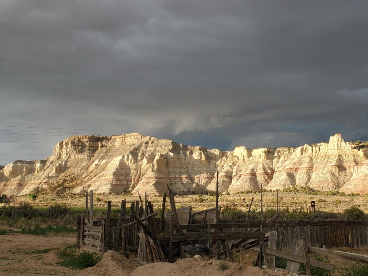 Log Cottages At Bryce Canyon #2 卡农维尔 外观 照片